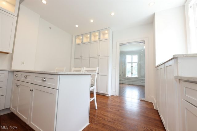 12 Lotus Ave., Chester, WV 26034