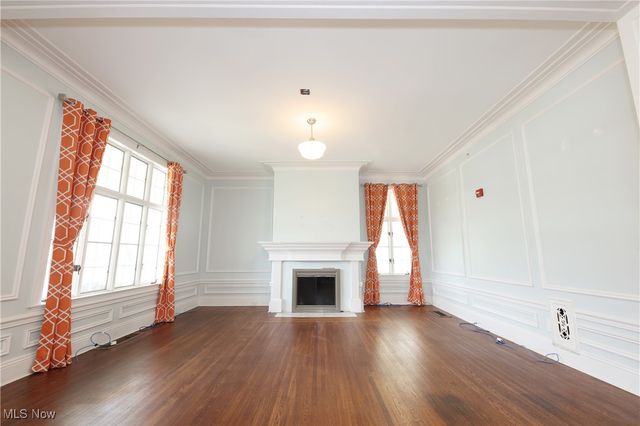 12 Lotus Ave., Chester, WV 26034