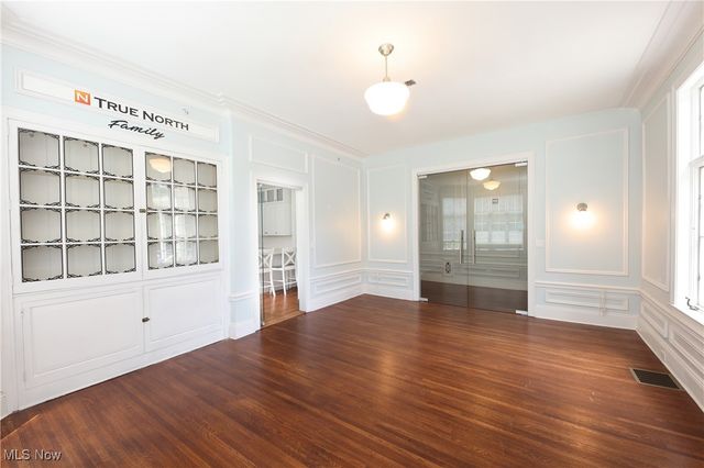 12 Lotus Ave., Chester, WV 26034