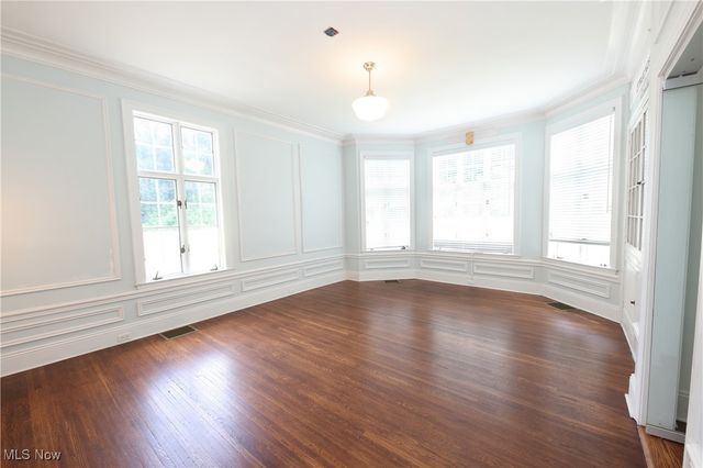 12 Lotus Ave., Chester, WV 26034