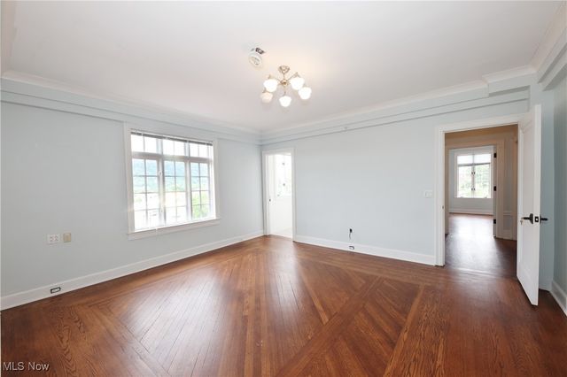 12 Lotus Ave., Chester, WV 26034