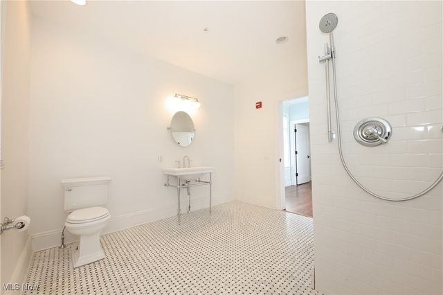 12 Lotus Ave., Chester, WV 26034