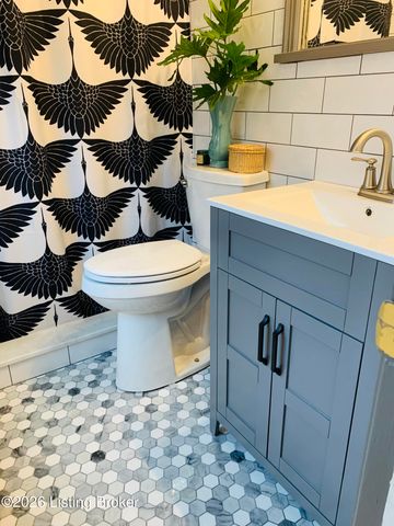 9809 Grenfell Way, Louisville, KY 40242