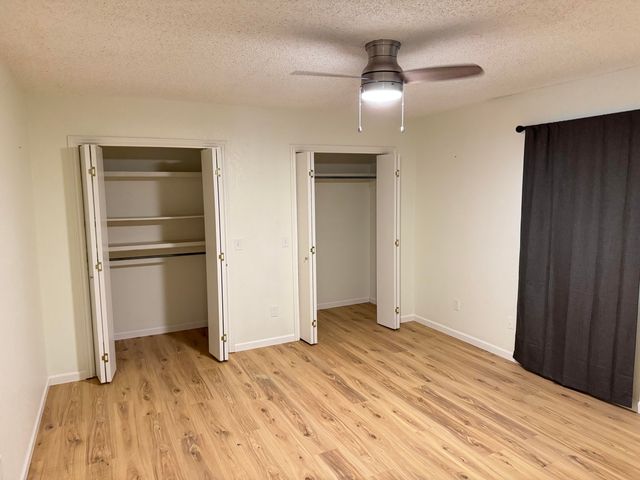 8504 Knoxville Avenue, Lubbock, TX 79423