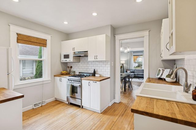 4053 45th Avenue S, Minneapolis, MN 55406