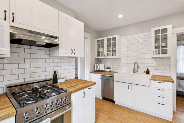 4053 45th Avenue S, Minneapolis, MN 55406