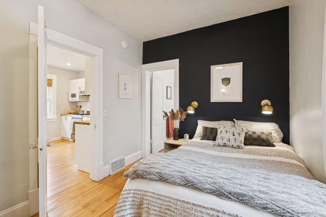 4053 45th Avenue S, Minneapolis, MN 55406