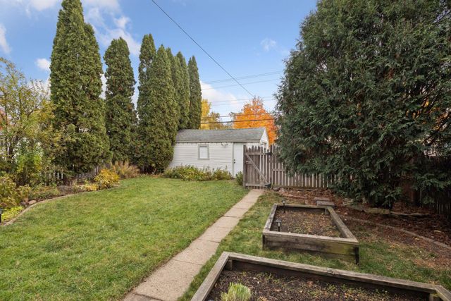 4053 45th Avenue S, Minneapolis, MN 55406