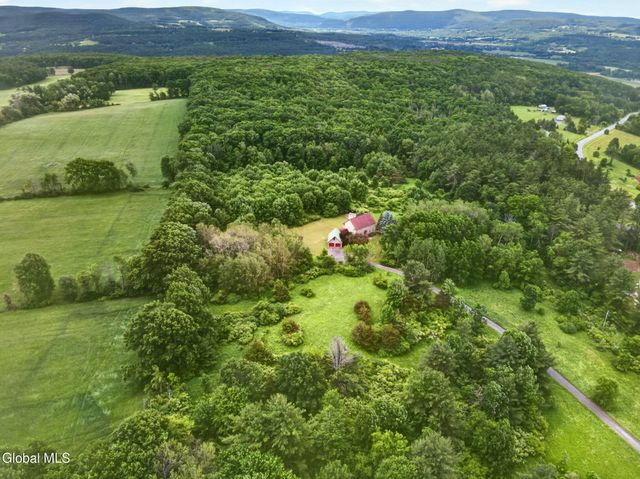 414 Barton Hill Road, Schoharie, NY 12157