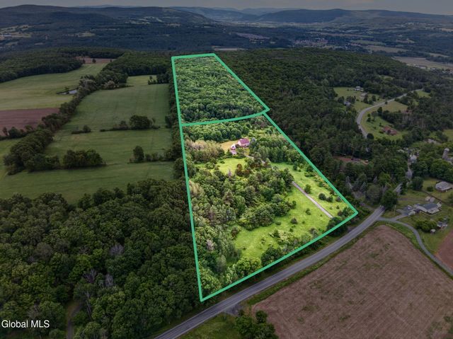 414 Barton Hill Road, Schoharie, NY 12157