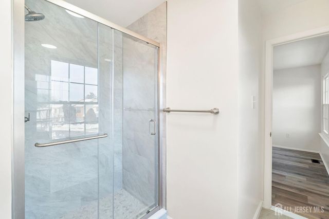 127 Hampton Court, Franklin Twsp, NJ 08873