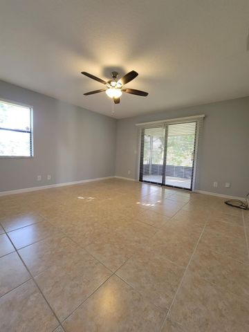 13995 77th Place, West Palm Beach, FL 33412