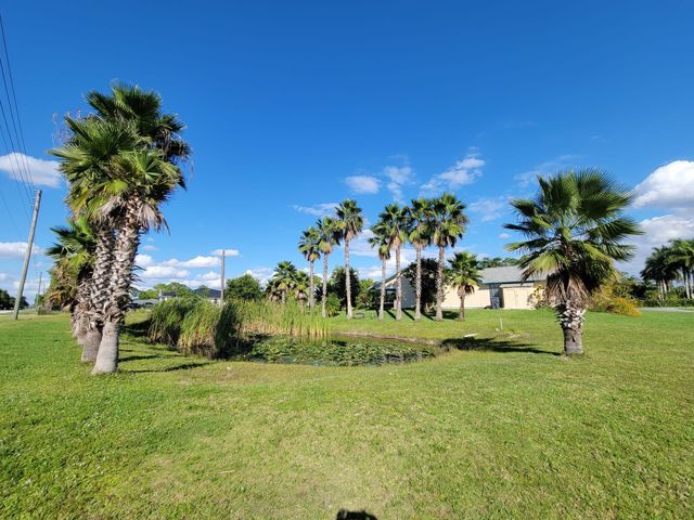 13995 77th Place, West Palm Beach, FL 33412