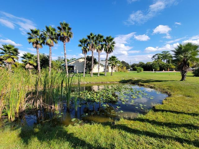 13995 77th Place, West Palm Beach, FL 33412