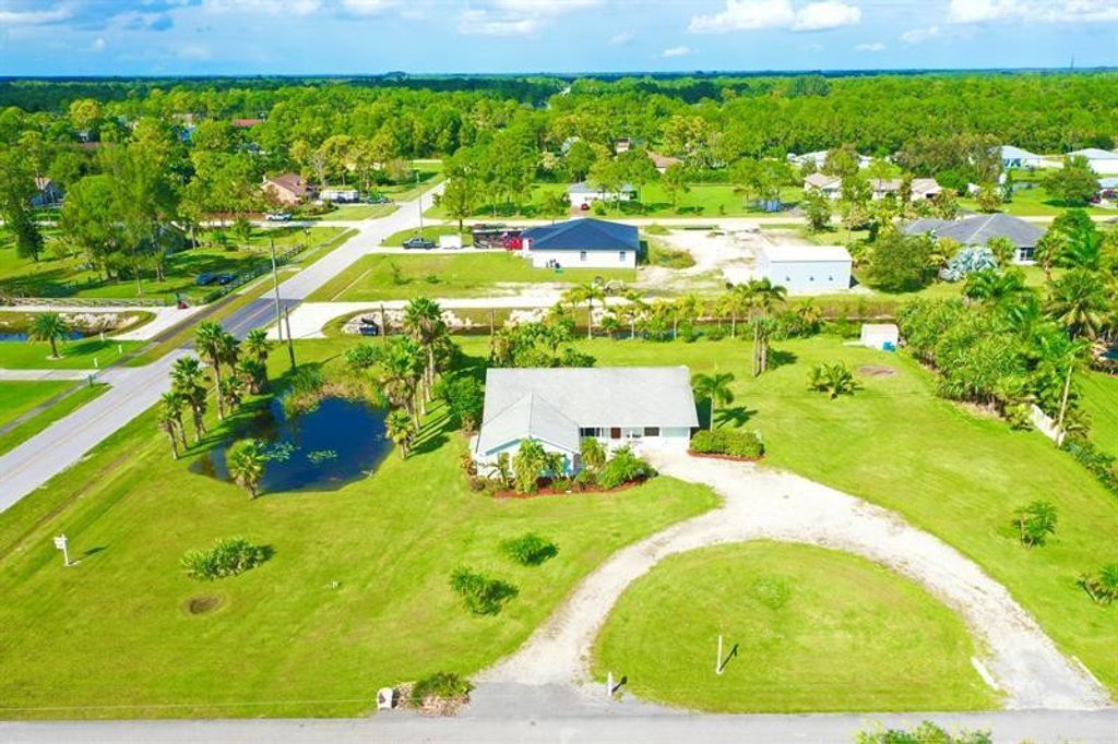 13995 77th Place, West Palm Beach, FL 33412