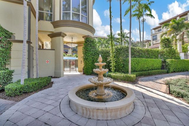 2633 NE 14th Avenue 505, Wilton Manors, FL 33334