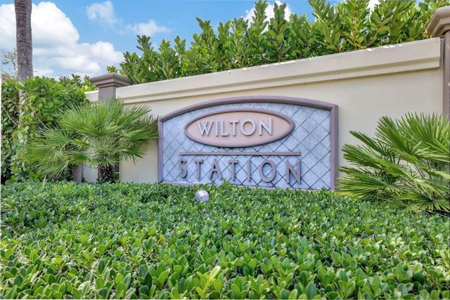 2633 NE 14th Avenue 505, Wilton Manors, FL 33334