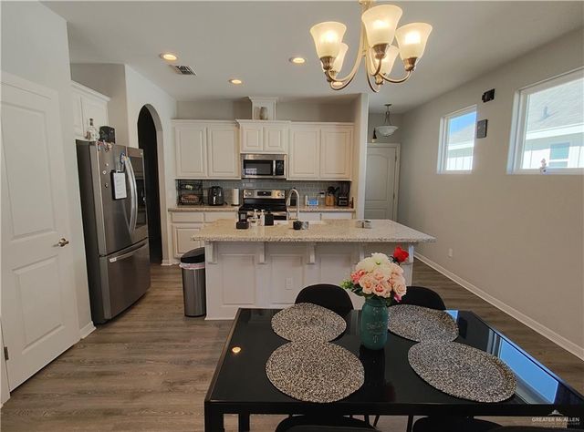 1405 E Sonador S Drive, Edinburg, TX 78542