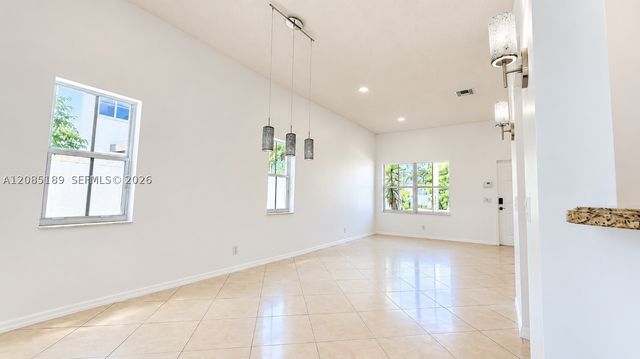908 Tanglewood Cir 908, Weston, FL 33327