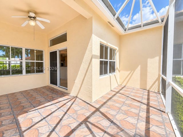 908 Tanglewood Cir 908, Weston, FL 33327