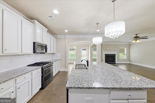 3745 Brookhollow Drive, Douglasville, GA 30135