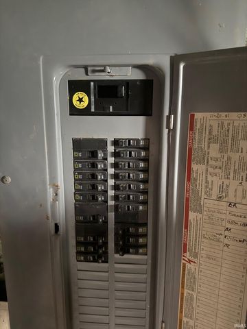 1324 N Waugh Street, Kokomo, IN 46901