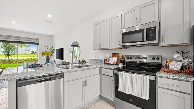 2882 SKYLINE LOOP, Kissimmee, FL 34758