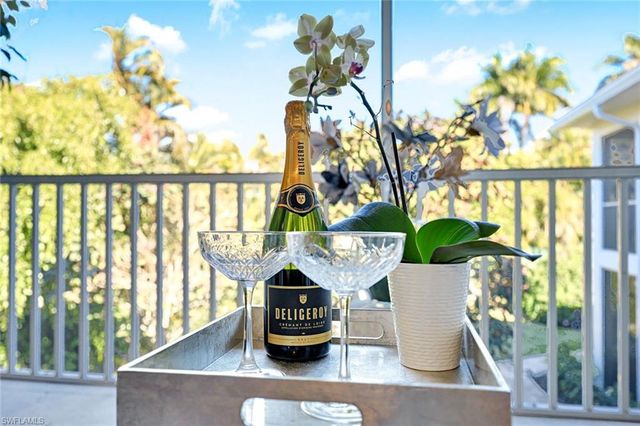 4180 Crayton RD # E8, Naples, FL 34103