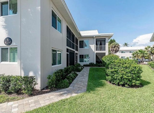 4180 Crayton RD # E8, Naples, FL 34103