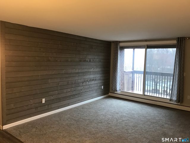 1218 Cromwell Hills Drive 1218, Cromwell, CT 06416