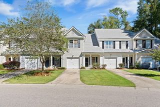 404 Savannah River Drive, Summerville, SC 29485