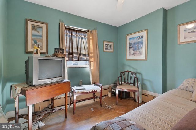 1110 W MOYAMENSING AVE, Philadelphia, PA 19148