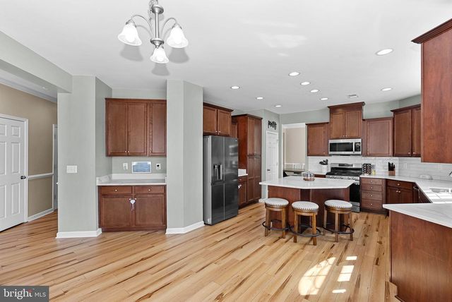 110 SETTING SUN CT, Stephenson, VA 22656