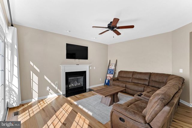 110 SETTING SUN CT, Stephenson, VA 22656