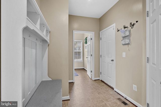 110 SETTING SUN CT, Stephenson, VA 22656