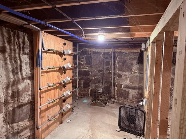 26-28 Converse Court, Burlington, VT 05401
