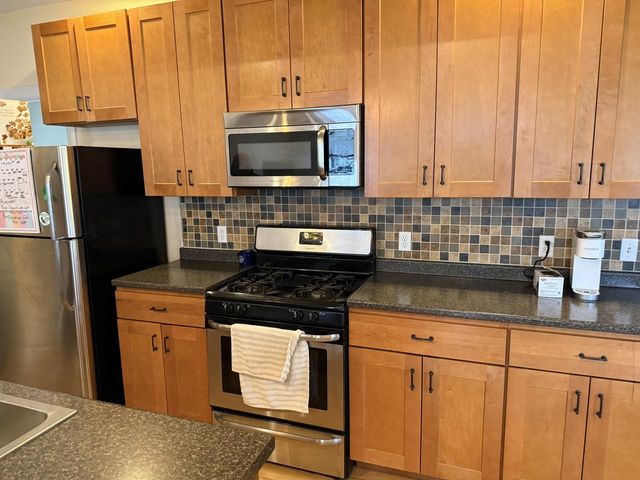 26-28 Converse Court, Burlington, VT 05401