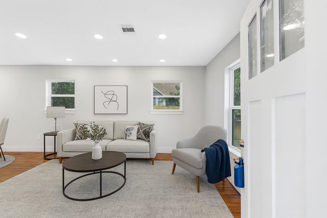 312 Maple Avenue, Pasadena, TX 77506