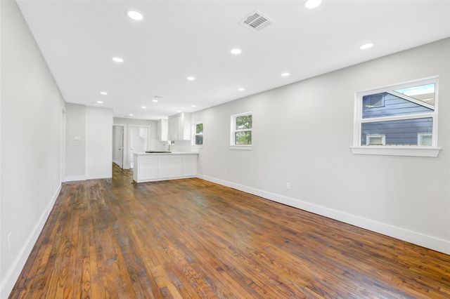 312 Maple Avenue, Pasadena, TX 77506