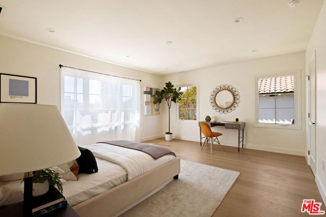 308 S Highland Avenue, Los Angeles, CA 90036