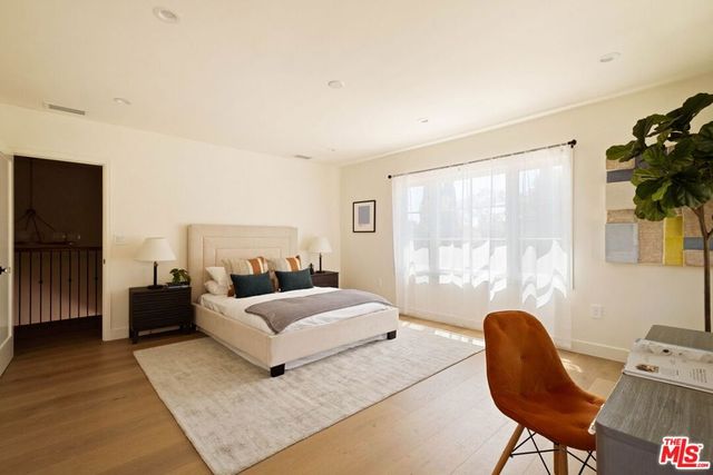 308 S Highland Avenue, Los Angeles, CA 90036