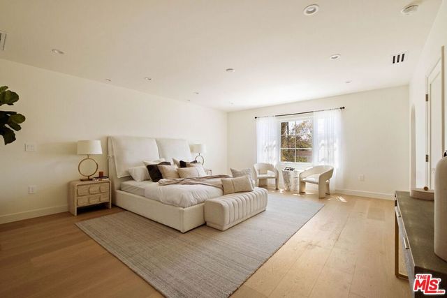 308 S Highland Avenue, Los Angeles, CA 90036