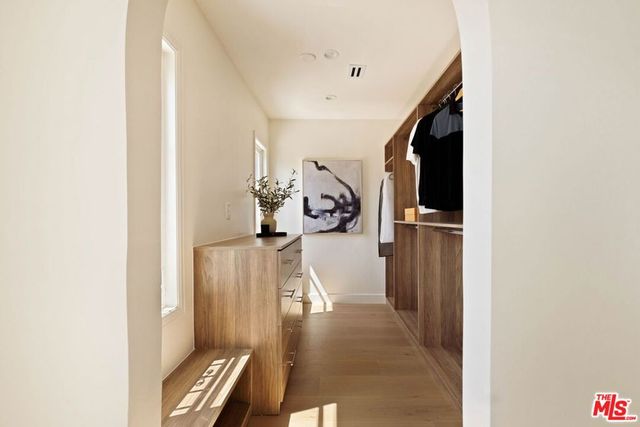 308 S Highland Avenue, Los Angeles, CA 90036