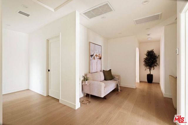 308 S Highland Avenue, Los Angeles, CA 90036