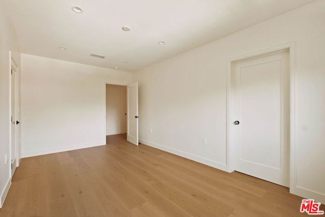 308 S Highland Avenue, Los Angeles, CA 90036