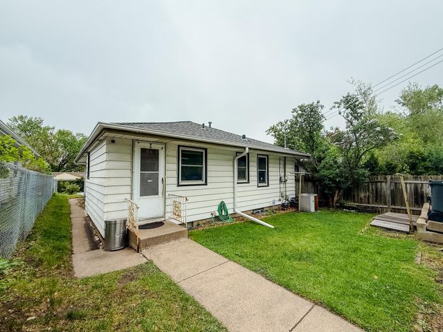 5154 Sheridan Avenue N, Minneapolis, MN 55430
