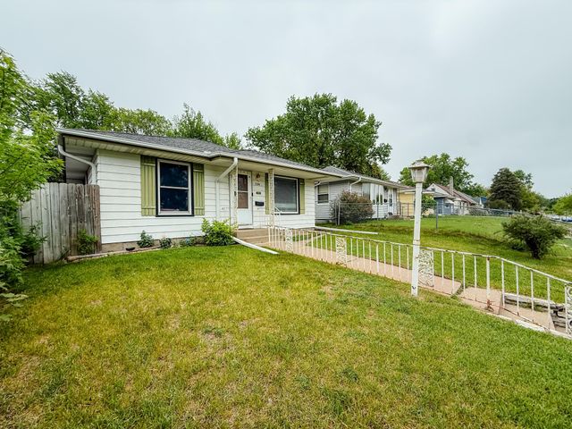 5154 Sheridan Avenue N, Minneapolis, MN 55430