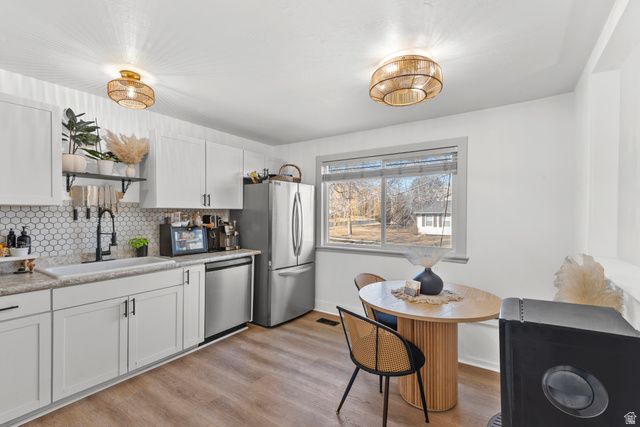 5421 W CYCLAMEN WAY, West Jordan, UT 84081