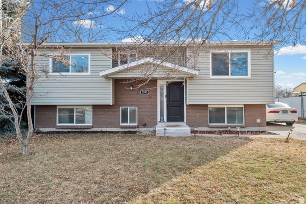 5421 W CYCLAMEN WAY, West Jordan, UT 84081