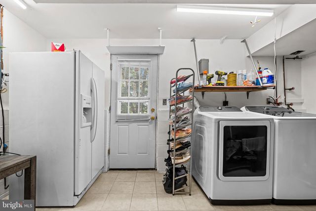19208 FOX CHAPEL DR, Germantown, MD 20876
